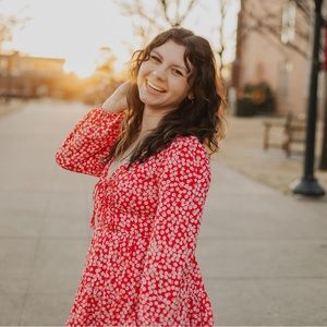 Meet the Posher, Abi!